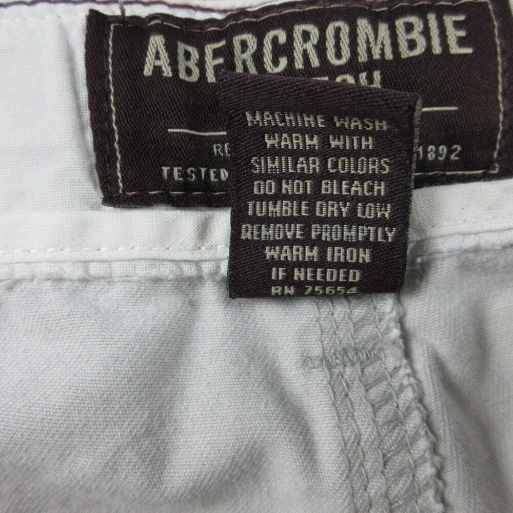Abercrombie & Fitch Shorts Mens 32 Beige Thrashed Distressed Cargo 33x10*